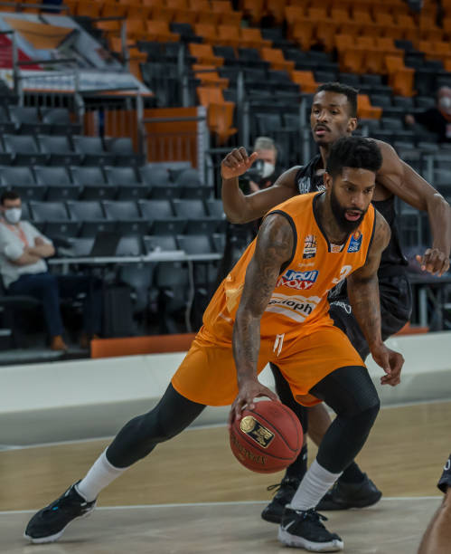 一个新的水 一个新的水